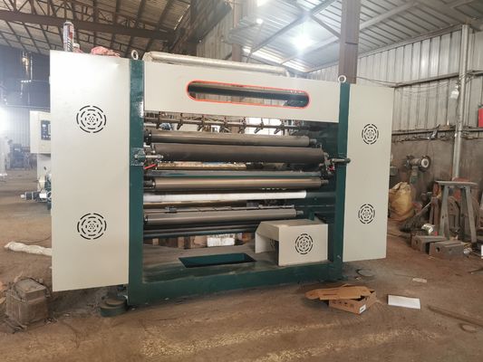 200m / min Máy cắt vải không dệt phủ giấy không dệt 600mm