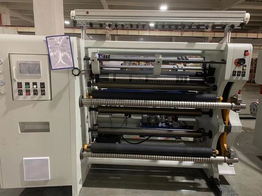 Máy cắt giấy hoàn toàn tự động PVC PET PE Composite Film Paper Roll Machine