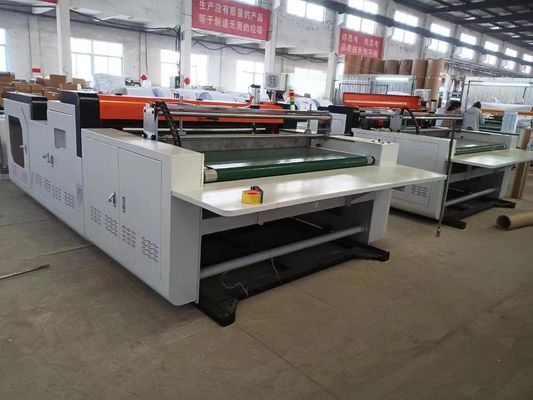 Máy cắt giấy chính xác có khả năng cắt giấy kraft phủ giấy và giấy nhựa phim tổng hợp